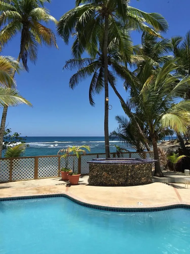 Caribe Playa Beach Hotel Patillas 3*,